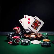 live7777 App Live Casino Slots ဂိမ်းများ မိုဘိုင်းဖုန်းတွင် ကစားနေသောသူ